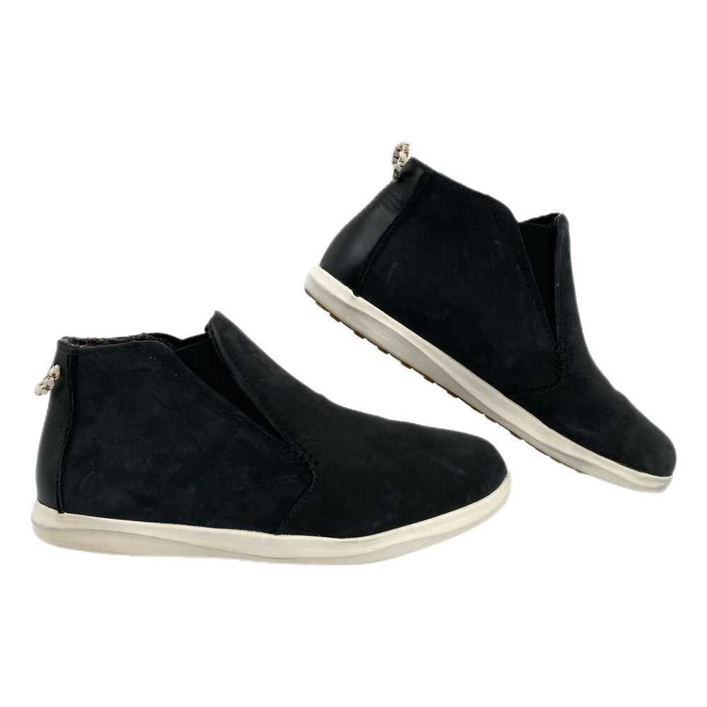 OluKai Black Hawai’iloa Manu Hope Sneakers | Size 7